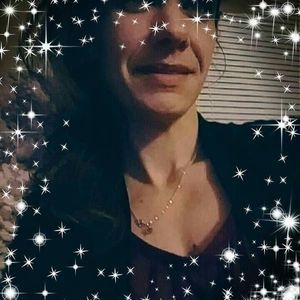 Meet your Posher, Vanessa